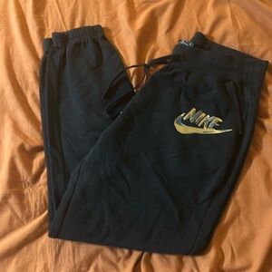 Nike Joggers